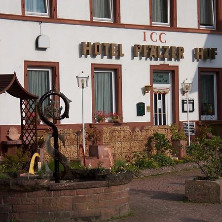 Icc Pfaelzer Hof - Hotel & Seminarhaus شوناو المظهر الخارجي الصورة
